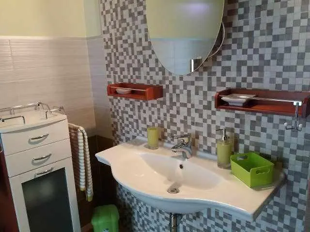 Bed & Breakfast Larcobaleno Di Chia Cin It11101Ce Bed and Breakfast Domus De Maria